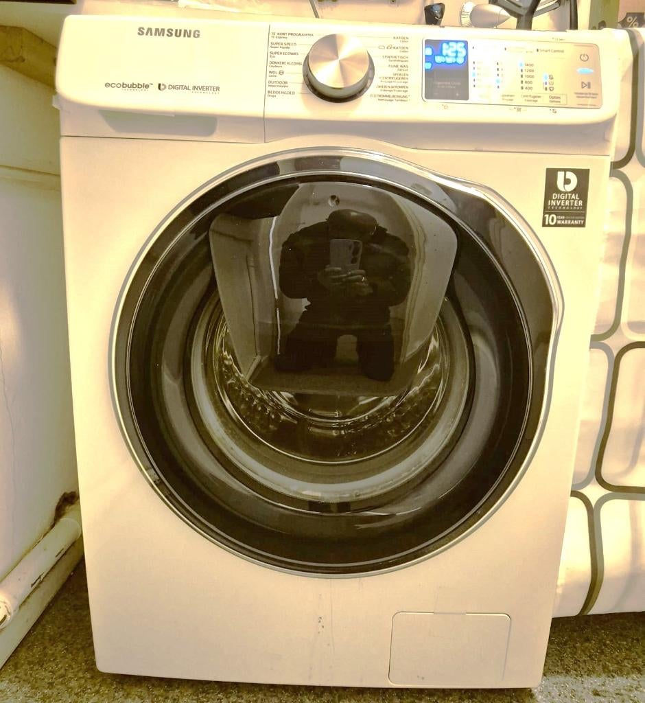 was machine, Ophalen, 1200 tot 1600 toeren, 8 tot 10 kg, Zo goed als nieuw