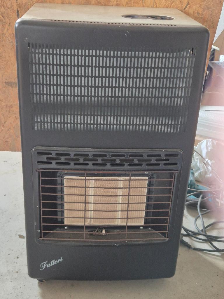 kachels, Ophalen, Gas, Zo goed als nieuw, Vrijstaand