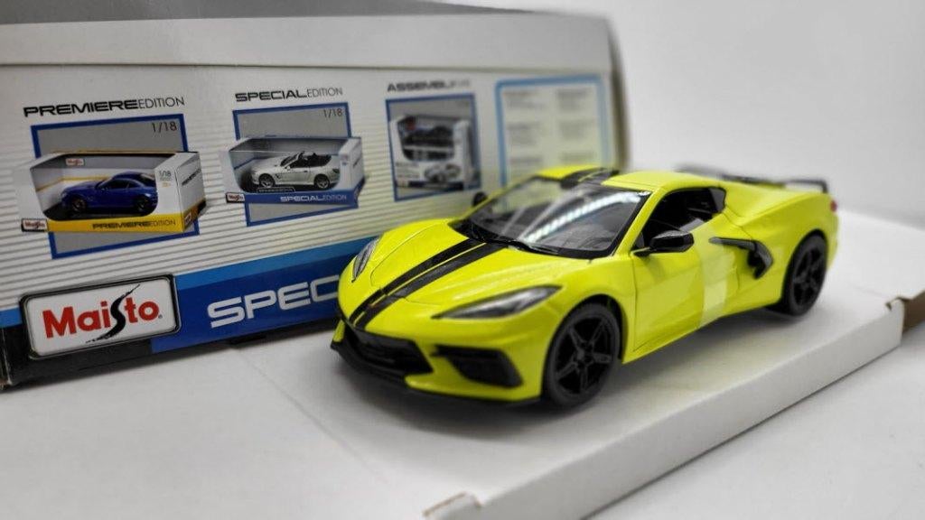 Chevrolet Corvette Stingray Coupe Z51 - 2020 Geel 1:24, Ophalen of Verzenden, Nieuw, Auto, Maisto