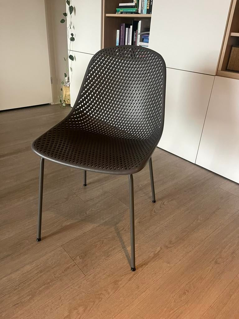 Quinby stoelen Kave home grijs, Ophalen, Zo goed als nieuw, Grijs, Twee