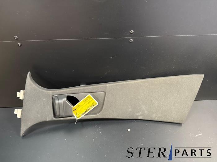 Stijlbekleding links-voor van een Mercedes C-Klasse, Gebruikt, -, Ophalen of Verzenden, -