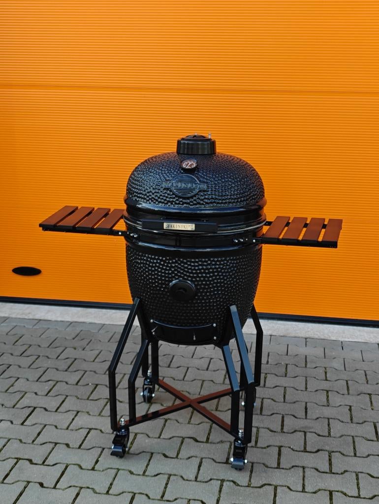 Yakiniku Medium Kamado Black Edition – Basic, Tuin en Terras, Houtskoolbarbecues, Nieuw, Met accessoires, Ophalen of Verzenden