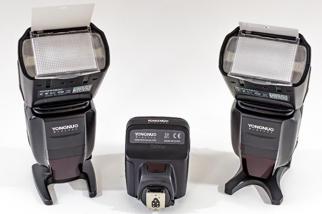 YONGNUO draadloze flitserset, 2 flitsers + remote voor CANON, Ophalen of Verzenden, Zo goed als nieuw, Overige merken, Kantelbaar