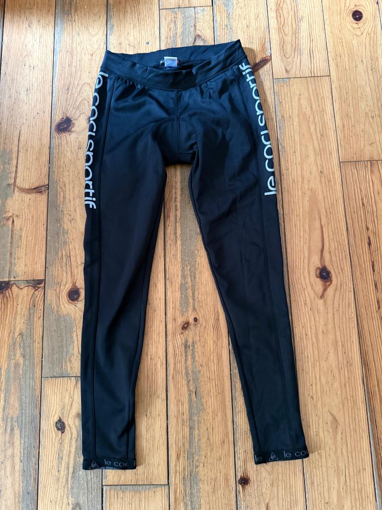 Le Coq Sportif lange fietsbroek maat S, Fietsen en Brommers, Fietsaccessoires | Fietskleding, S, Le coq sportif, Kinderen, Zo goed als nieuw