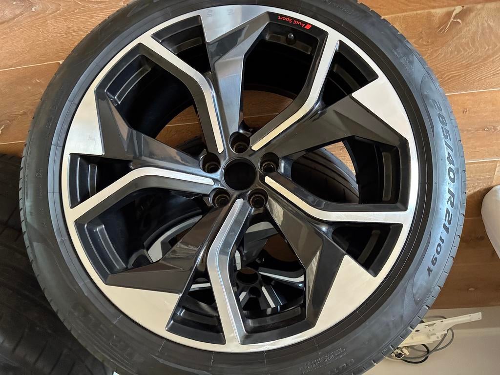 Originele Audi Sport velgen 21 inch Etron S /Sq8  285 40 r21, Ophalen of Verzenden