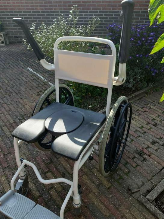 Verrijdbare douchestoel / postoel, Diversen, Ophalen