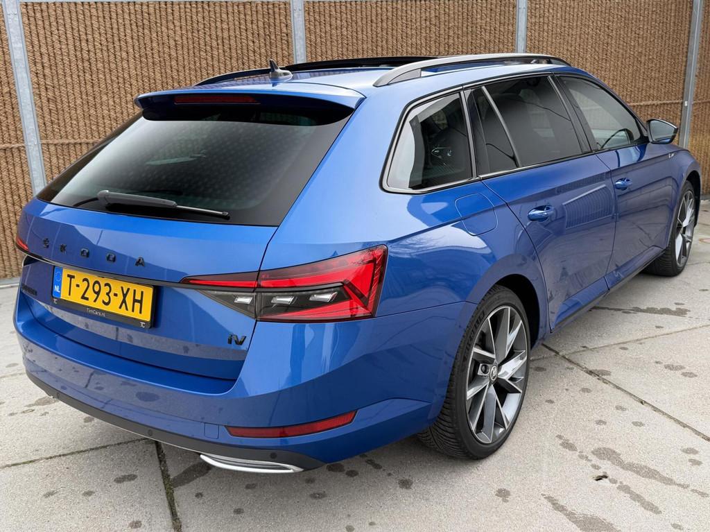 Skoda Superb Combi 1.4 TSI iV Sportline Automaat | Panoramad, Gebruikt, Euro 6, 4 cilinders, Blauw