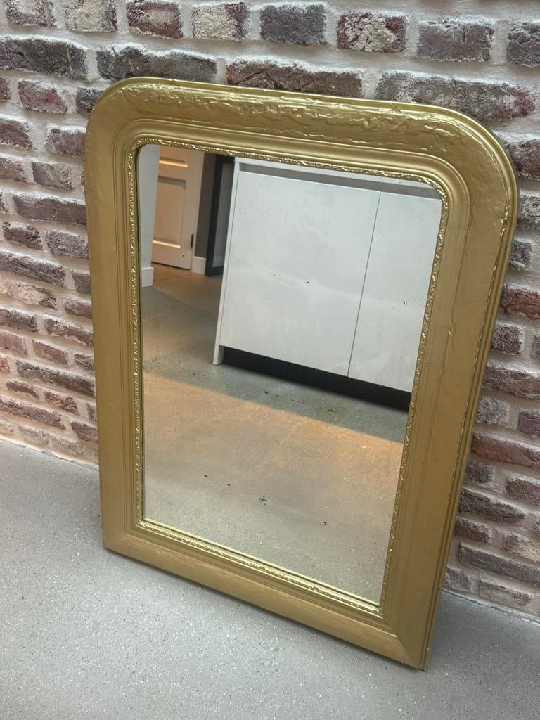 Antieke spiegel met goudkleurige houten lijst - Maastricht, Ophalen, Rechthoekig, 50 tot 100 cm, 100 tot 150 cm