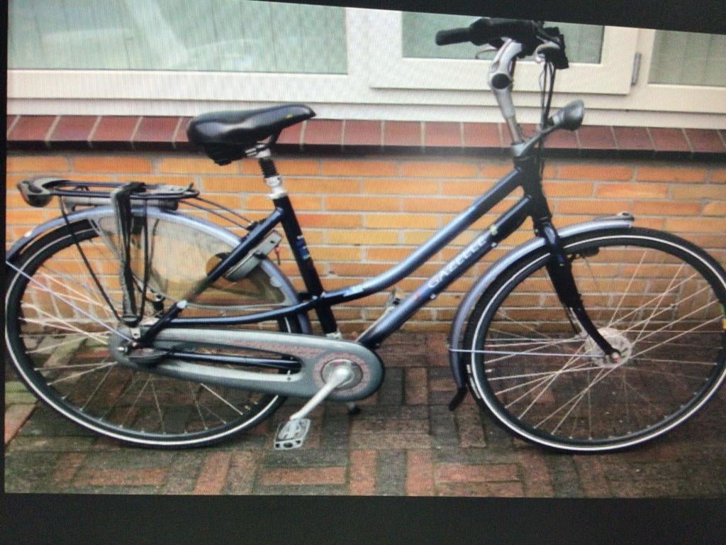 4 damesfietsen 28 inch - Opknappers, Ophalen, Versnellingen, Gazelle, 53 tot 56 cm