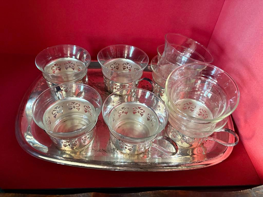 Verzilverd theeservies met glazen houders en dienblad, Antiek en Kunst, Antiek | Goud en Zilver, Ophalen of Verzenden