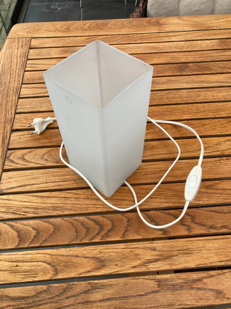 tafellamp vierkant melkglas, Ophalen of Verzenden, Zo goed als nieuw, Glas, Minder dan 50 cm