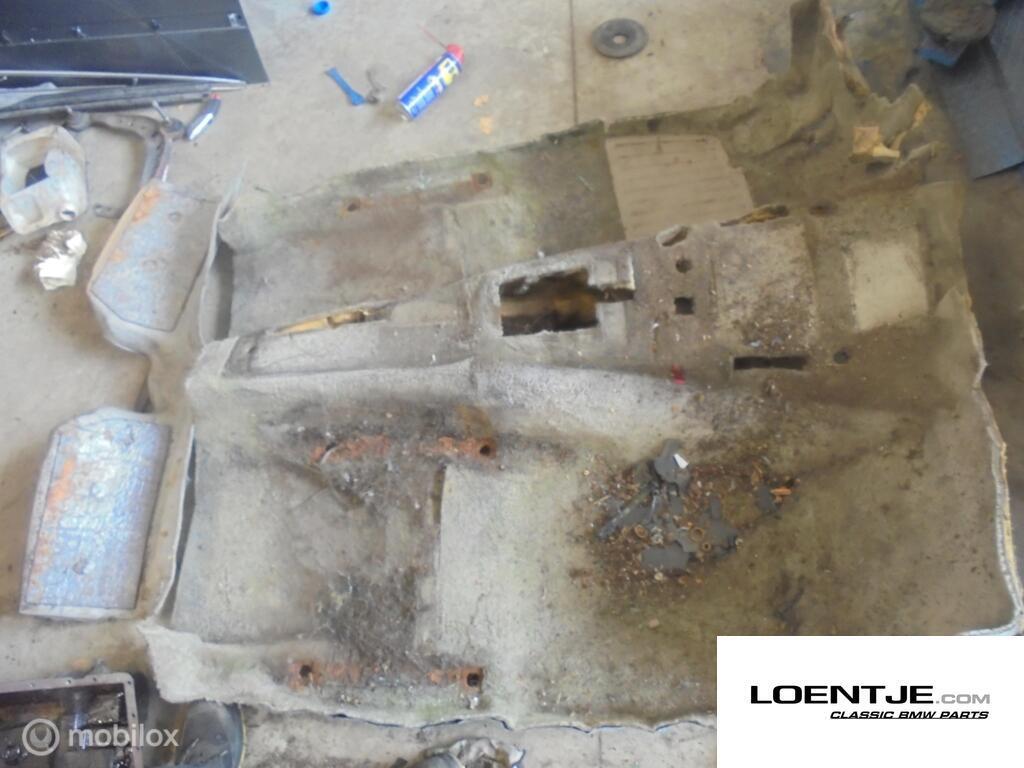 BMW e30 cabrio cabriolet tapijt 325i 320i 318i, Auto-onderdelen, Interieur en Bekleding, Gebruikt, Ophalen of Verzenden, BMW, BMW