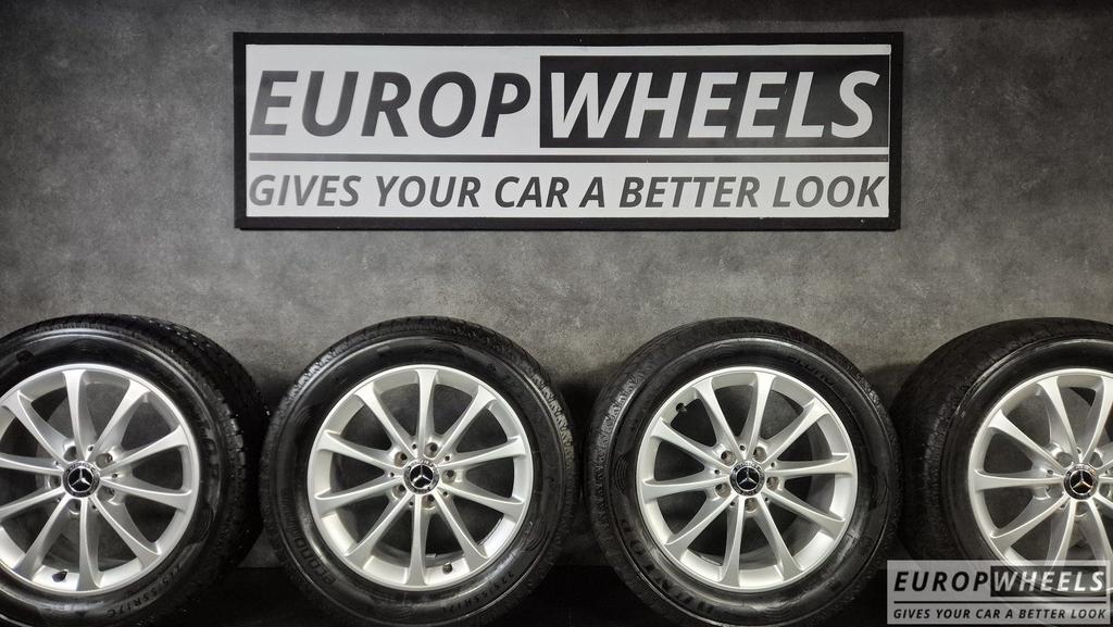 17 inch Mercedes Vito V klasse W447 Zomerbanden W639 225 55, Auto-onderdelen, Banden en Velgen, Gebruikt, -, -, Banden en Velgen