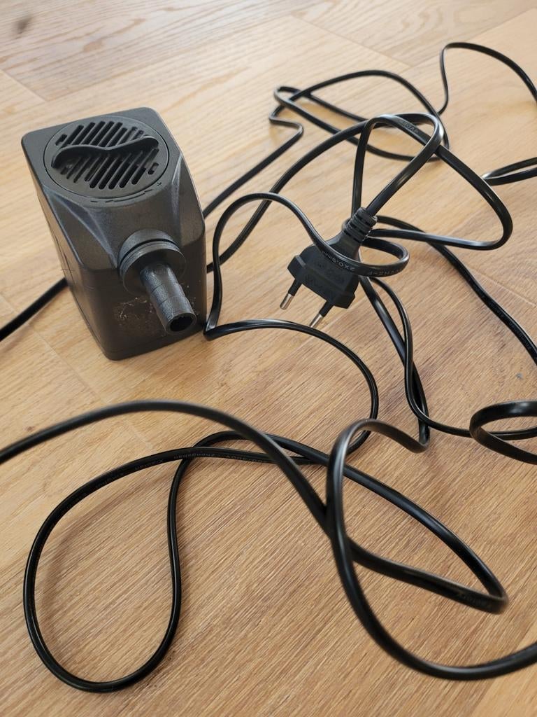 Compacte Dompelpomp - Ideaal voor kleine klussen, Tuin en Terras, Waterpompen, Ophalen of Verzenden