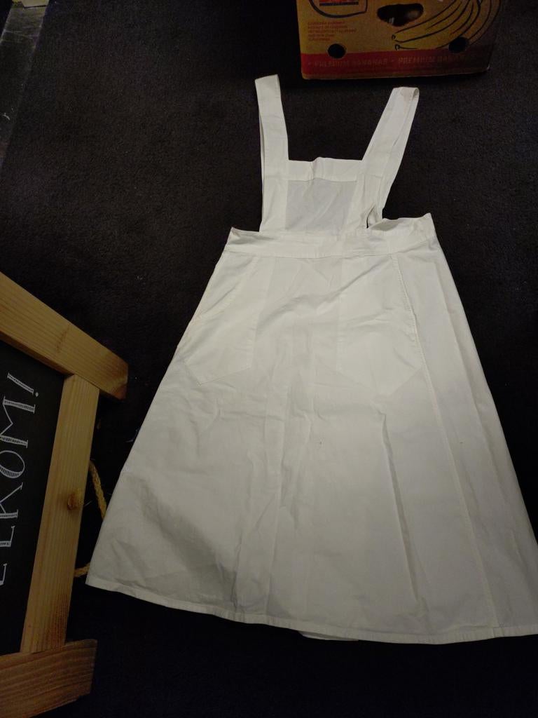 Witte schortjurk / pinafore jurk, Maat 38/40 (M), Wit, B Onbekend, Ophalen of Verzenden