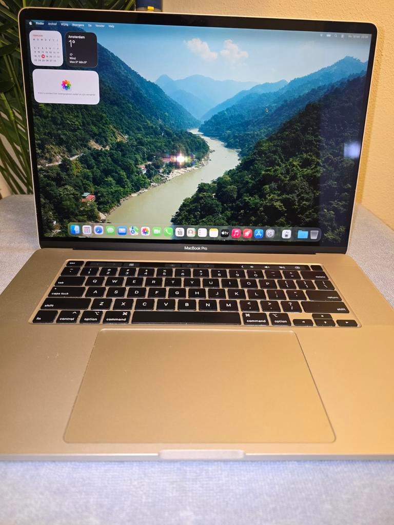 Macbook pro 16inch 2019.  I7 32GB 512GB, Computers en Software, 2 tot 3 Ghz, 512 GB, Zo goed als nieuw, 16 inch