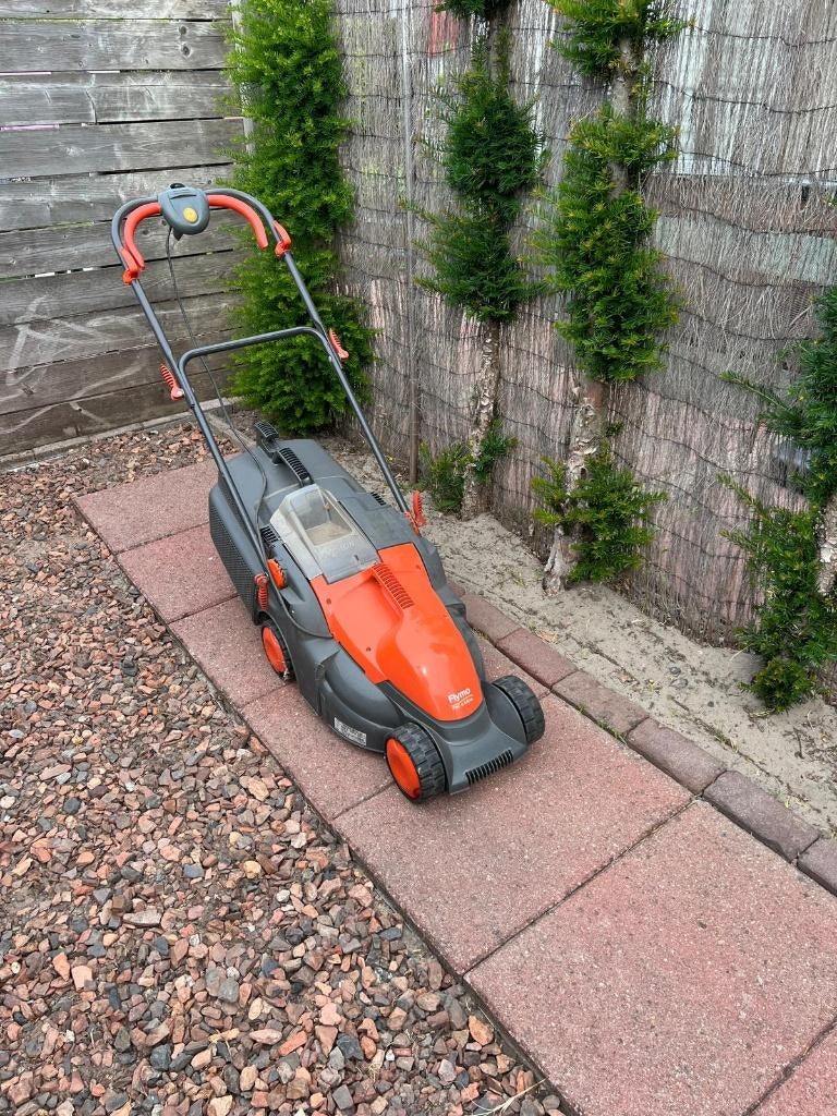 Grasmaaier electr Flymo, Ophalen, Elektrische grasmaaier, Kooimesmaaier, Flymo