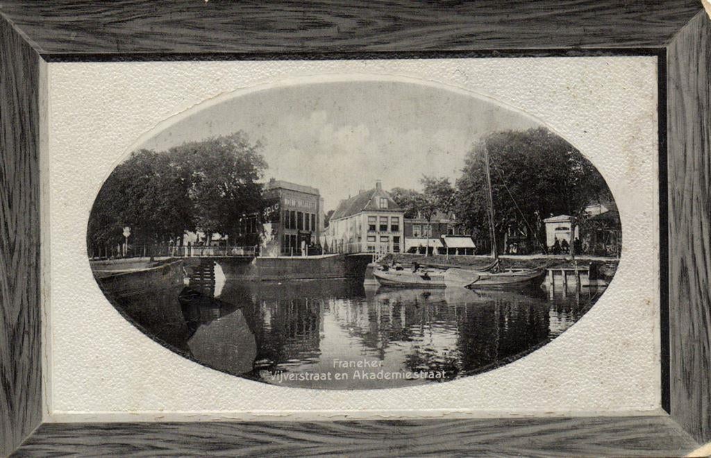 Franeker, Vijverstraat en Akademiestraat. - gelopen, Ophalen of Verzenden, Voor 1920, Gelopen, Friesland