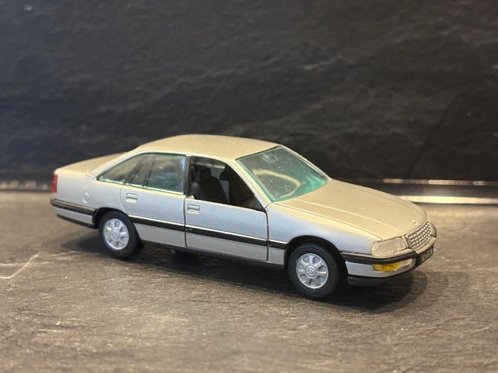 Opel Senator 4 deurs | GAMA | Mint, Ophalen of Verzenden, Nieuw, Auto, Overige merken