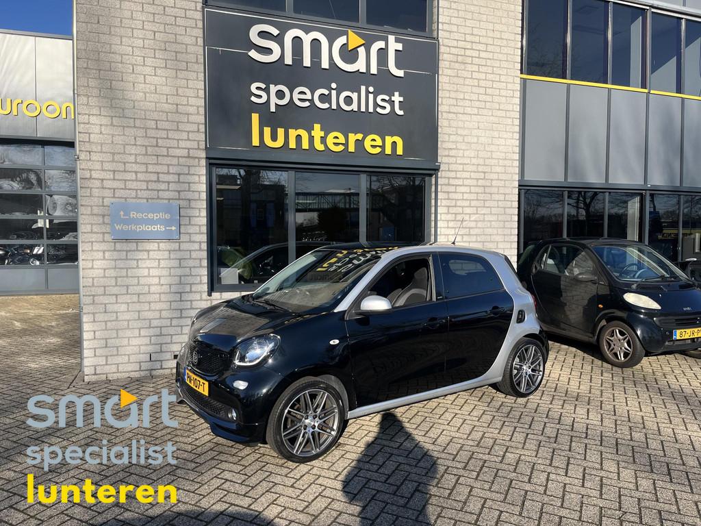 smart forfour 1.0 T BRABUS, Auto's, Smart, Automaat, 898 cc, Achterwielaandrijving, Zwart