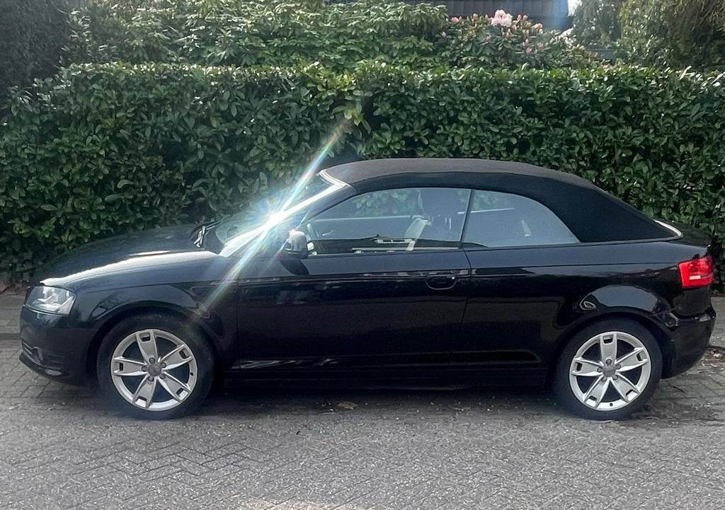 Audi A3 1.8 Tfsi Cabriolet 118KW 2008 Zwart, Auto's, Voorwielaandrijving, 4 cilinders, Cabriolet, Zwart