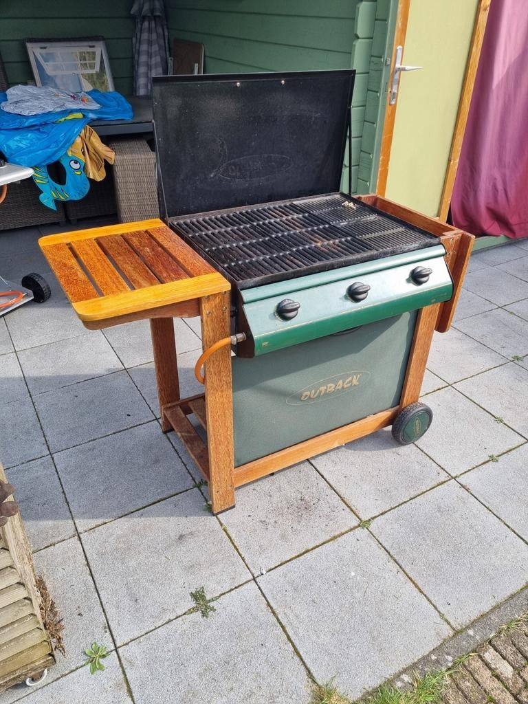 Outback BBQ met 2 grillroosters en 1 bakplaat, Ophalen of Verzenden