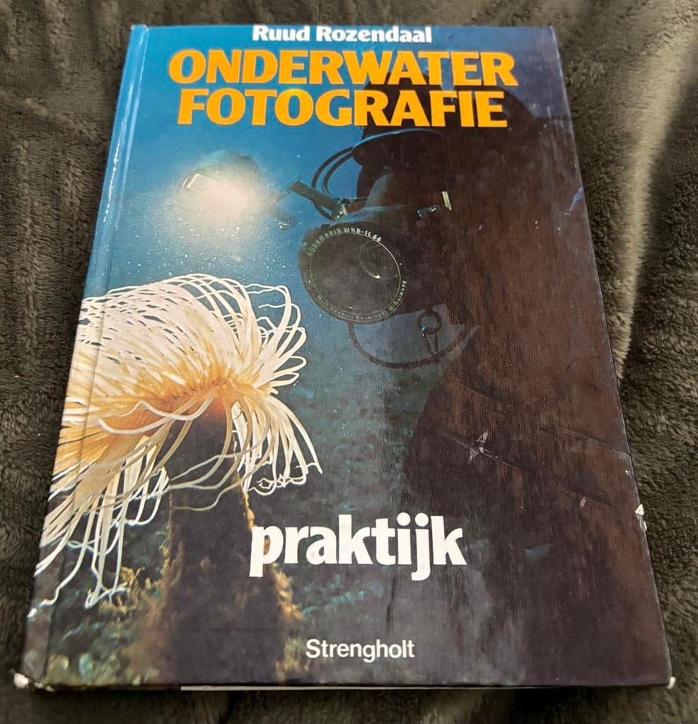 Praktijkboek: Onderwater Fotografie, Ophalen of Verzenden, Gebruikt