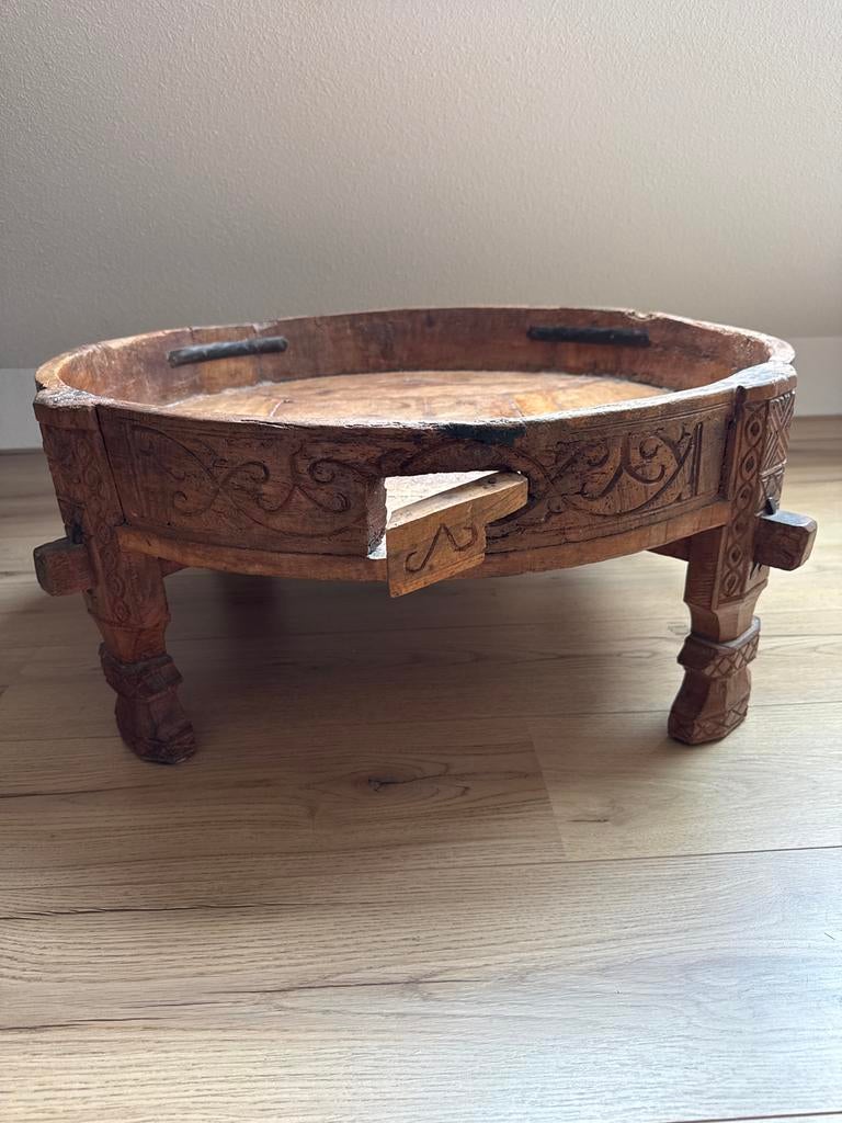 Antieke Indiase maaltafel met extra glasplaat, Ophalen