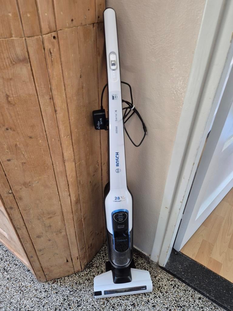 Bosch Steelstofzuiger Athlet 28V Serie 6 weinig gebruikt, Witgoed en Apparatuur, Stofzuigers, Gebruikt, Stofzuiger, Ophalen of Verzenden