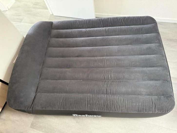 Bestway Tweepersoons Luchtbed - Comfortabel en Compact, Caravans en Kamperen, Ophalen of Verzenden, Gebruikt, 2-persoons