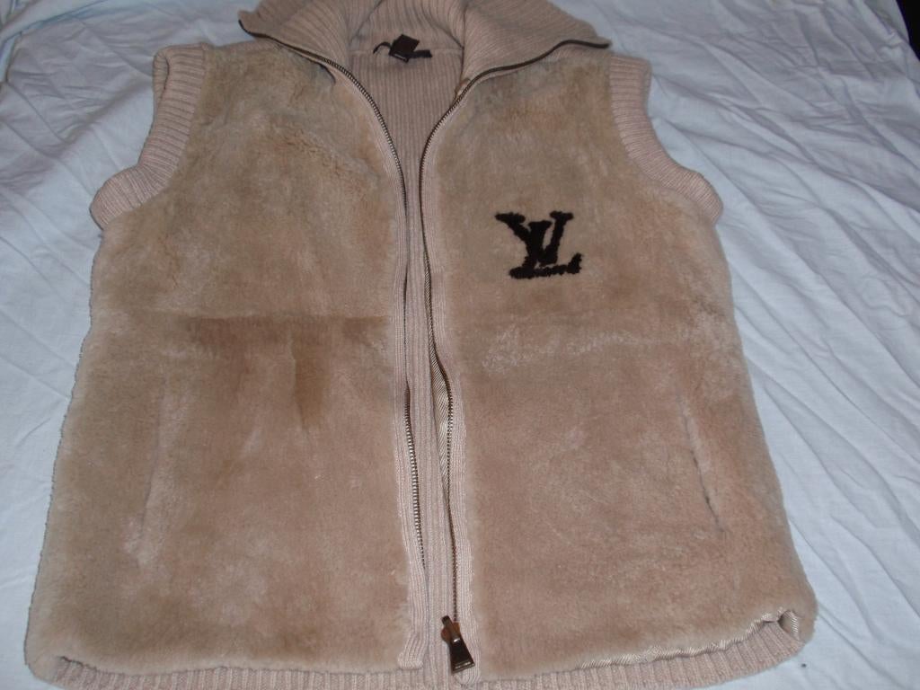 Louis Vuitton bodywarmer bont origineel, Kleding | Dames, Bodywarmers, Ophalen, Beige, Louis Vuitton, Zo goed als nieuw
