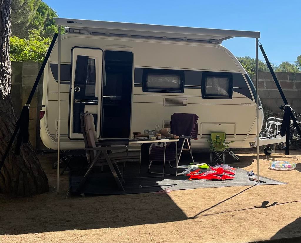 Heerlijke Hobby 390SF (2021) zeer goed onderhouden, Hobby, Treinzit, Dwarsbed, Kachel