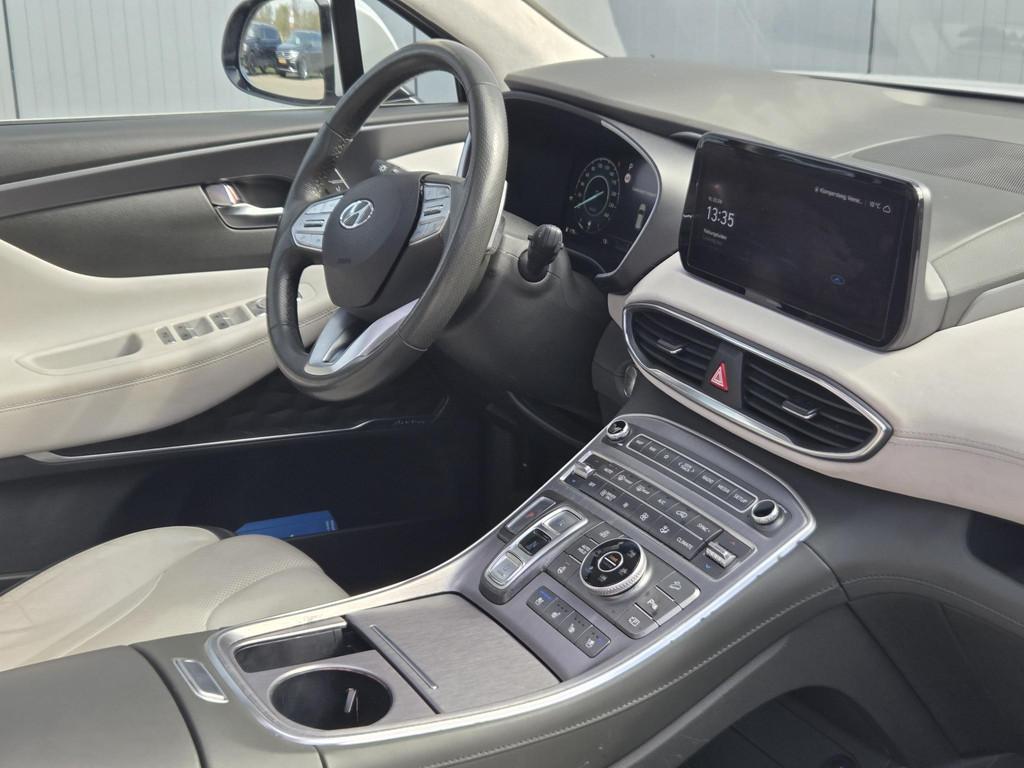Hyundai Santa Fe 1.6 T-GDI PHEV Premium Sky 5P, Automaat, 1350 kg, Gebruikt, Euro 6