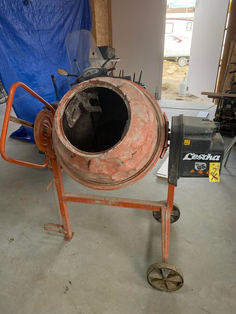 Beton molen Lescha SM145S, Doe-het-zelf en Verbouw, Betonmolens, Ophalen of Verzenden