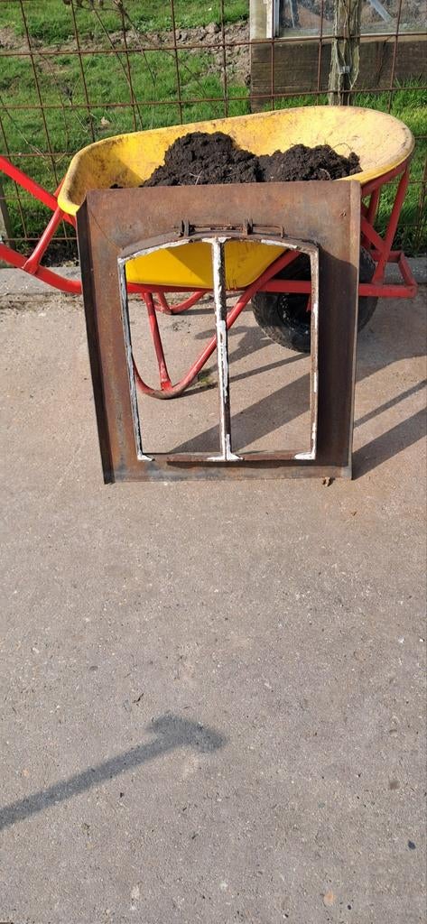 Oud antiek dakraam - Uniek en karakteristiek, Ophalen, Gebruikt, Minder dan 80 cm, Minder dan 80 cm