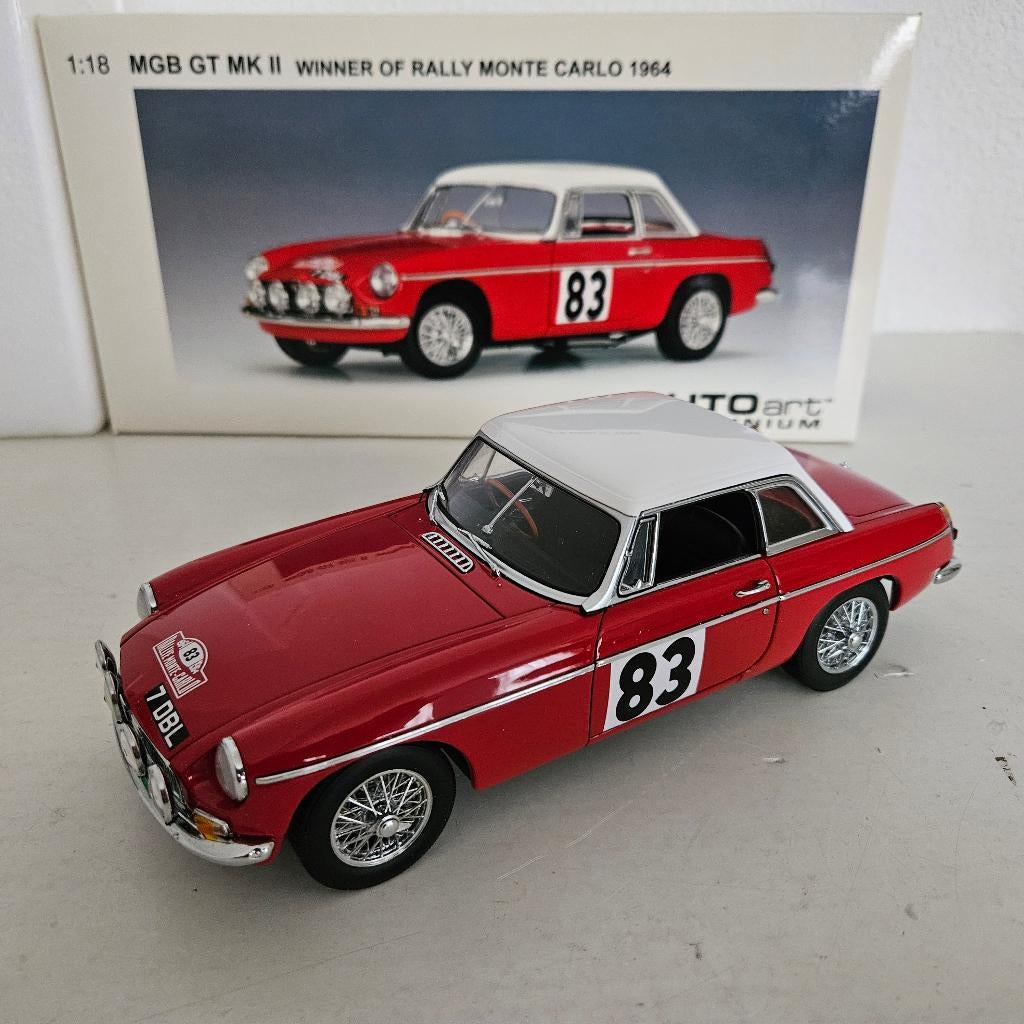 AUTOART: MG MGB GT MKII  (Winner Rally Monte Carlo 1964), Ophalen of Verzenden, Zo goed als nieuw, Auto, Autoart
