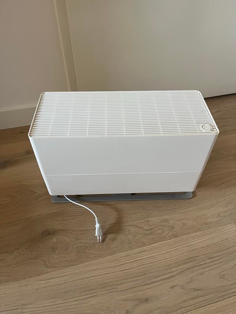 Stadler Form Oskar Big Luchtbevochtiger, Witgoed en Apparatuur, Luchtbehandelingsapparatuur, Ophalen, Gebruikt, Luchtbevochtiger