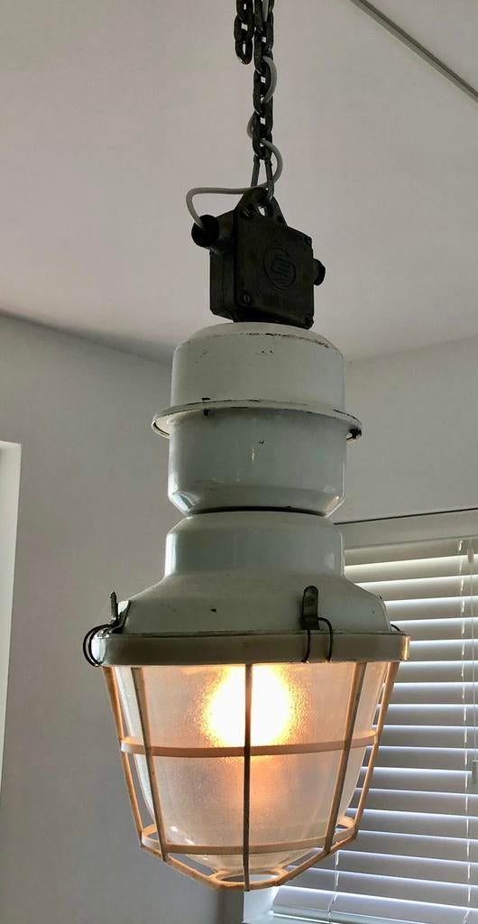 Fabriekslamp - industrielamp., Ophalen, Gebruikt, Glas, Minder dan 50 cm