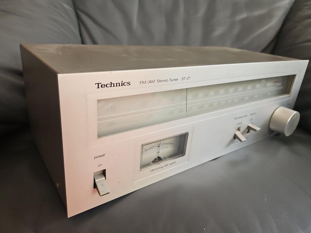 Technics ST-21 FM/AM Stereo Tuner - Vintage Audio, Ophalen, Gebruikt, Analoog