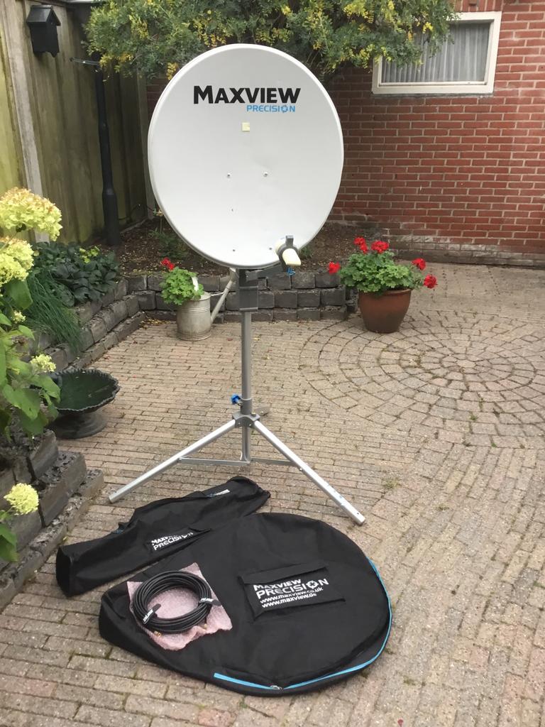 Maxview  provision schotelantenne met statief,tas,kop,kabel., Ophalen of Verzenden, Zo goed als nieuw, Overige merken