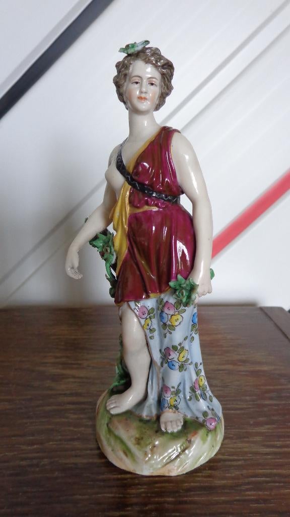 Antieke allegorische porseleinen figuur, Ophalen