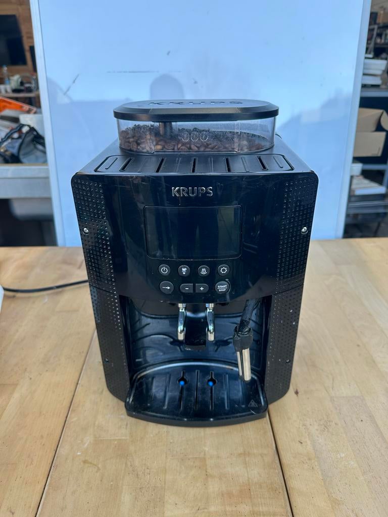 Krups Koffiezetapparaat met bonenmaler - Type EA81*, Afneembaar waterreservoir, Gebruikt, Espresso apparaat, Koffiebonen