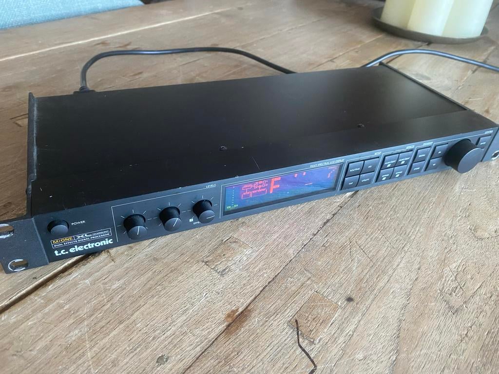 TC Electronic M-One XL Multi-Effecten Processor, Gebruikt, Ophalen of Verzenden, Multi-effect, Nvt