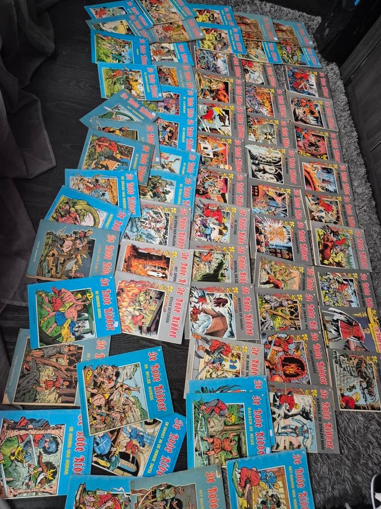 65 rode ridders voor maar 50 euro, Meerdere stripboeken, Ophalen, Zo goed als nieuw