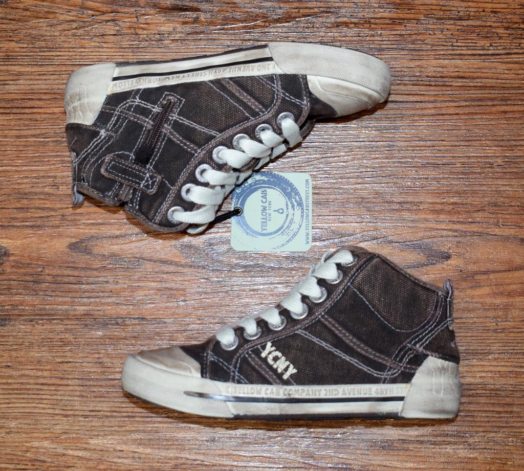 YELLOW CAB - leren halfhoge bruine sneakers - maat 33, Schoenen, Nieuw, Ophalen of Verzenden, Jongen