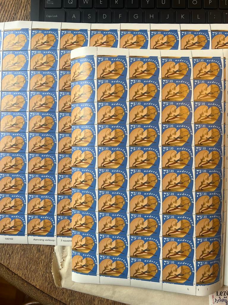 Nederlandse Kinderpostzegels, 1990. Vel met 100 zegels, Postzegels en Munten, Postzegels | Nederland, Postfris, Na 1940, Ophalen of Verzenden