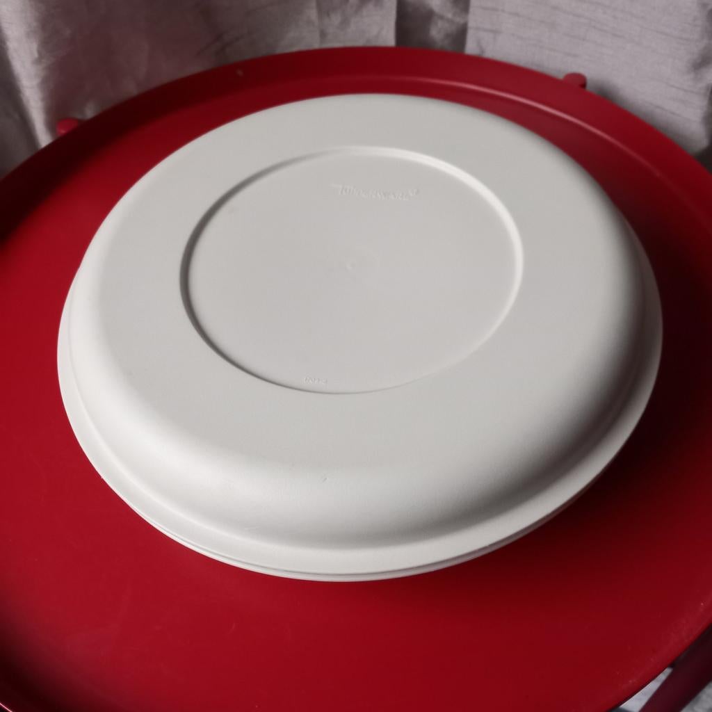 Hapjesschaal Tupperware, Ophalen of Verzenden, Zo goed als nieuw, Crème, Schaal