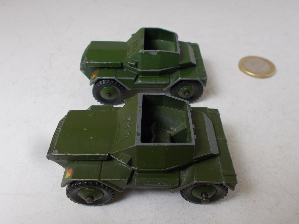 1954 Dinky Toys 673. 2 x SCOUT CARS. 2 X IN 1 KOOP! (-A-), Ophalen of Verzenden, Gebruikt, Auto, Dinky Toys