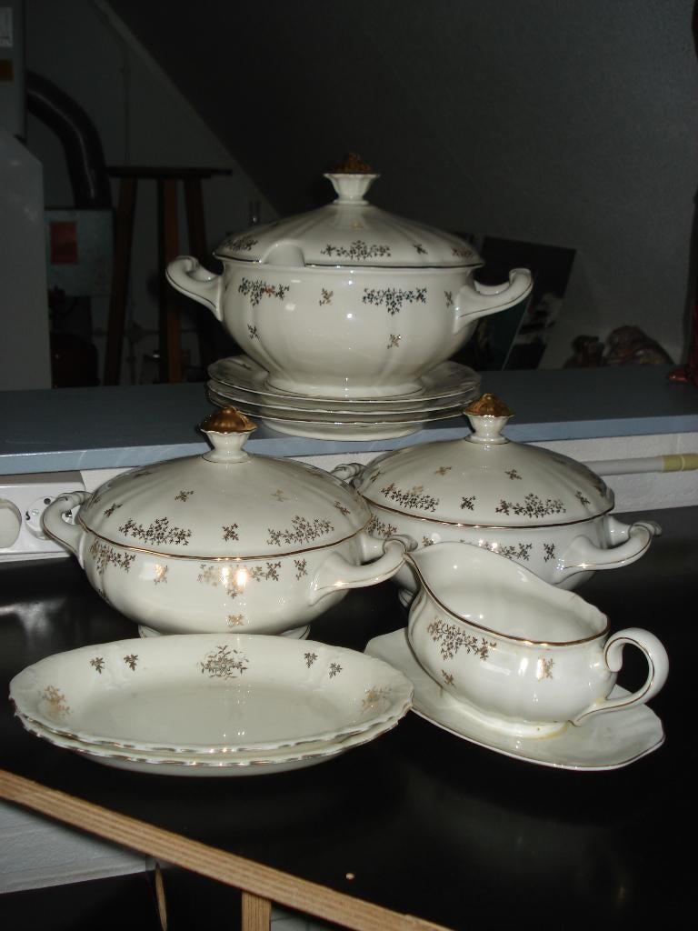 Servies, Ophalen, Zo goed als nieuw