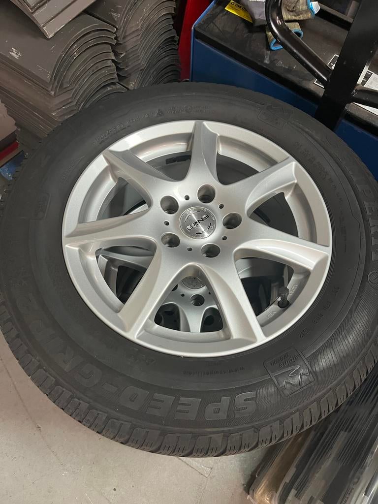 Kia sportage 215/70 R 16 banden velgen zie ook, Ophalen